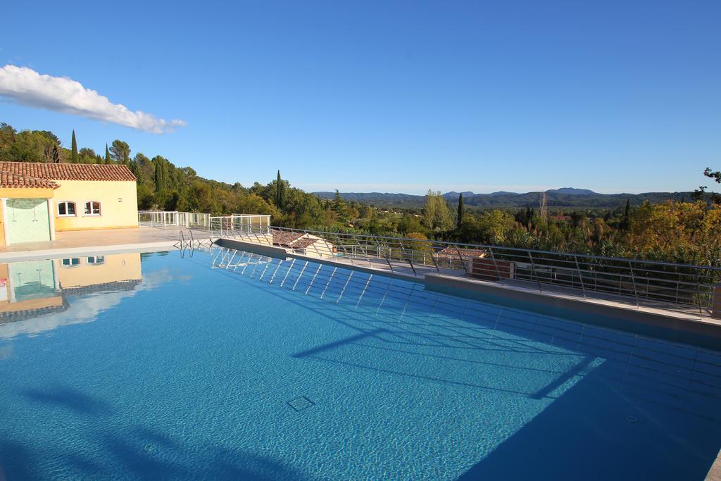 Hotel Vacancéole – Le Domaine de Camiole Callian  Esterno foto