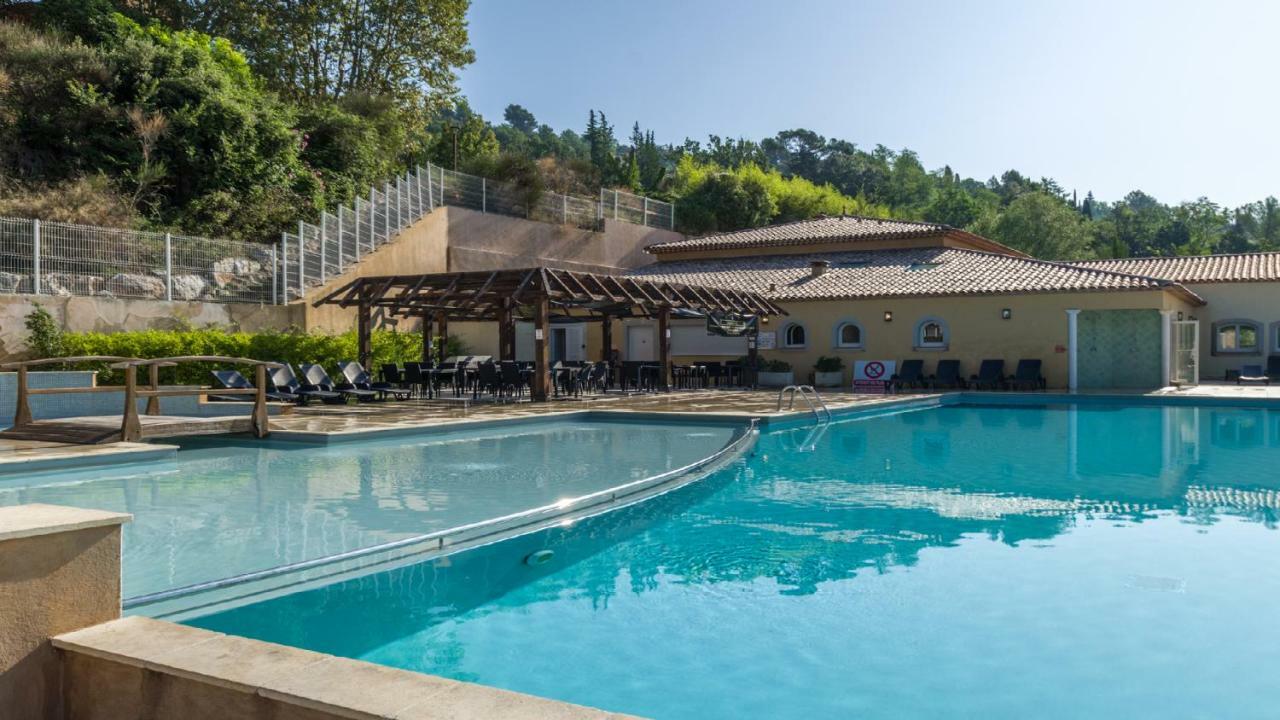 Hotel Vacancéole – Le Domaine de Camiole Callian  Esterno foto